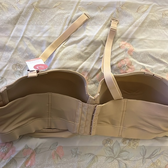 Lane Bryant Convertible Bra - Picture 2 of 2
